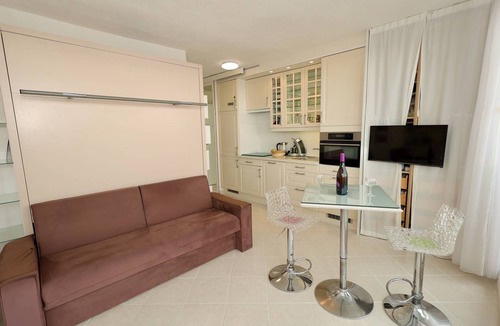 Naturist Village Apartment | L'ESCALE - Studio Héliopolis D 6 - Luxury - 2 people