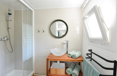 Creully Apartment | L'Escapade de Creully - Appt 2p avec grande terrasse