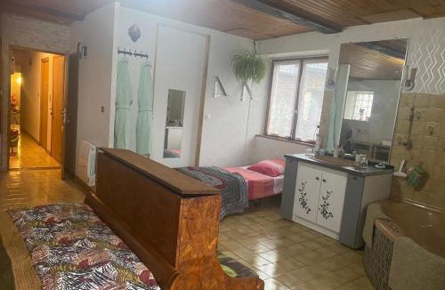 Pont-de-Salars Bed & Breakfast | L'Escapade de JOS , chambres et table d'hôte