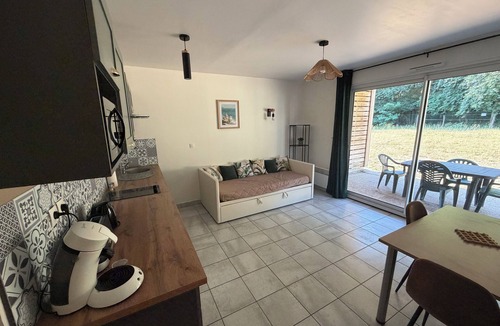 Chaveignes Apartment | L'Escapade Gite 6 pers