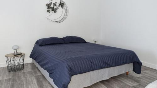 Charbuy Apartment | L'Escargot accommodation