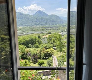 Remollon Apartment | L'estive de Doris