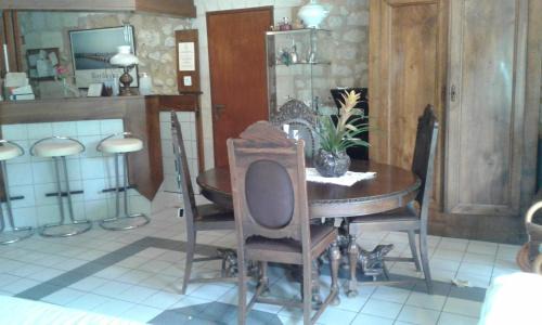 Vayres Bed & Breakfast | L'Etape