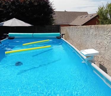 Les Waibes House | L'Evasion Thudinienne, appartement et gîte