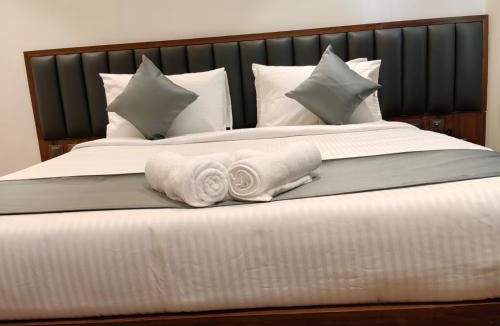 Chamarajapuram Mohalla Hotel | L G Cordial
