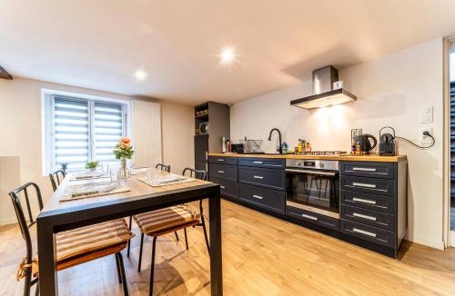 Haubourdin Apartment | L'Hermitage - 3 beds - Wifi - Free Parking