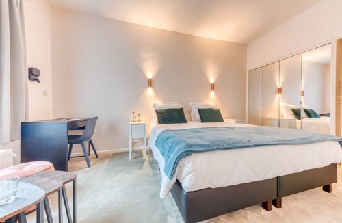 Comblain-la-tour Hotel | L'Imperi'Ale