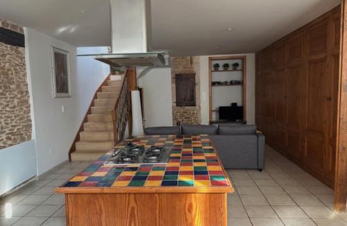 Charnay Apartment | L'instant doré