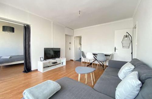 Mourenx Apartment | L'ISKANDER - Apaisant 3 chambres