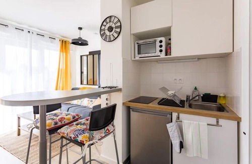 Nord-Saint-Martin Apartment | L'Ivoire - Joli appartement - 1 chambre avec