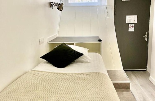 Plaisance Hotel | L'Oasis Montparnasse