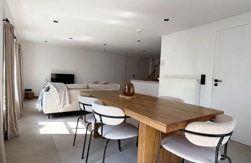 Waha Apartment | L'Officine - Résidence Le Cercle