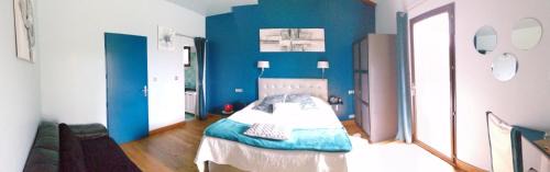 Sillans-la Cascade Bed & Breakfast | L' Orée du Val