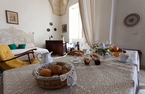 Lecce Historic Center Bed & Breakfast | L'Orangerie d'Epoque