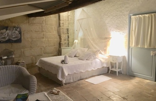 Valros Bed & Breakfast | L'Orangerie