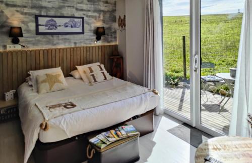 Aumont-Aubrac House | L'Oustalou - Tiny house en Aubrac - vue panoramique sur la nature