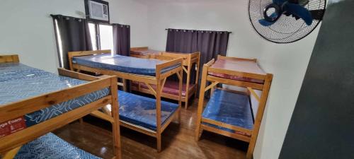 Barangka Ilaya Hostel | L'Pad Place