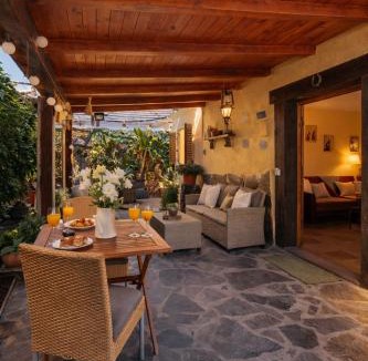 San Bartolome de Tirajana Ski Chalet | La Almendra