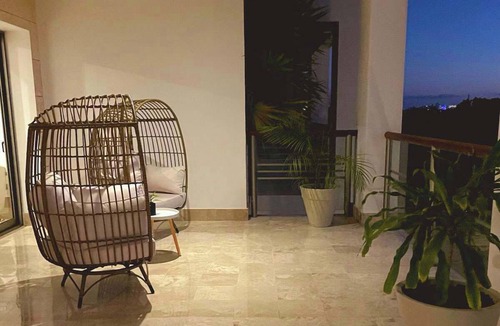 Playa Mujeres Apartment | La Amada · Pools, Jacuzzis & Beach Club Access