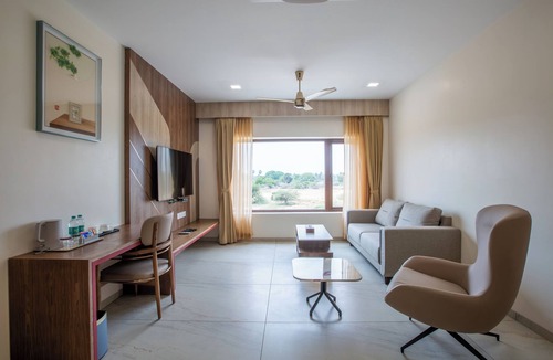 Tiruchendur Hotel | La Antaraa