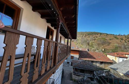 Posada de Valdeon House | La Balconada de Valdeón