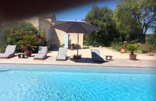Le Castellet House | LA BALMEE