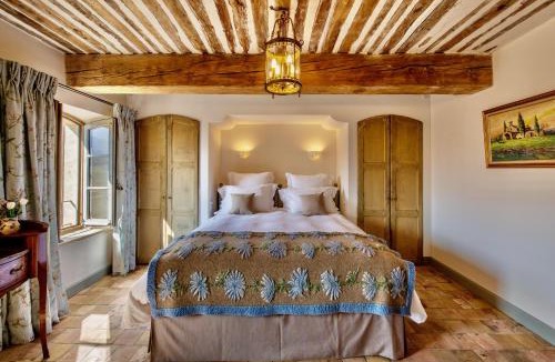 Oppede Bed & Breakfast | La Bastide de Clara