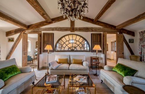 Oppede Bed & Breakfast | La Bastide de Clara