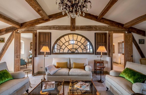 Oppede House | La Bastide de Clara