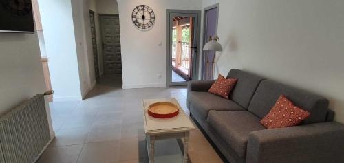 Lussan House | La Bastide du Chêne