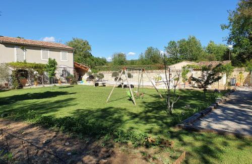 Menerbes Villa | La bastide