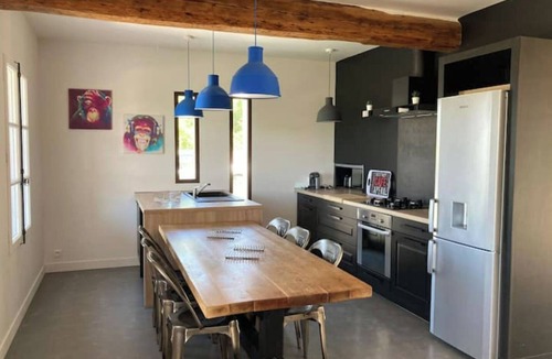 Malemort-du-Comtat Villa | La Bastide