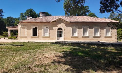 Manciet House | La Belle Chartreuse