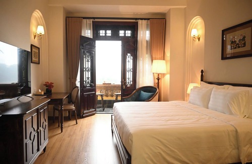 Hang Bac Hotel | La Belle Maison