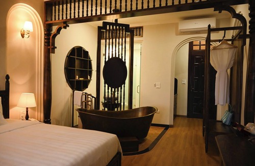 Hang Bac Hotel | La Belle Maison