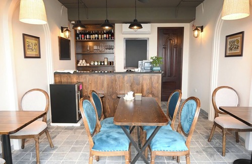 Hang Bac Hotel | La Belle Maison
