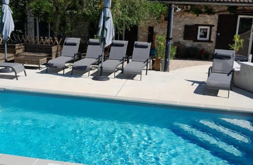 Meyrieux-Trouet House | La Bergerie et sa piscine chauffée