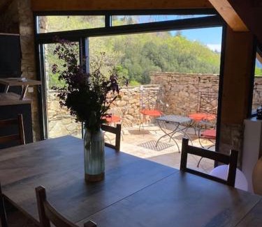 Saint-Vincent-d'Olargues House | La Bergerie