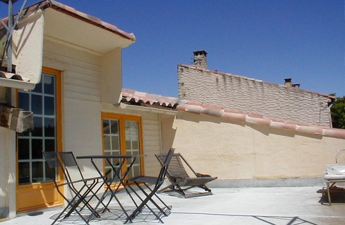 Ginasservis Apartment | La Biscaronne 18th century farmhouse in the heart of Provence