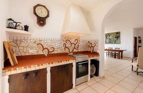 Haria Villa | La Bodega – On a Volcano with Piano, Sea Views, Private Terrace & Wi-Fi