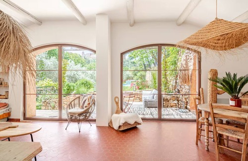 Roussillon Villa | La Bohème Chic