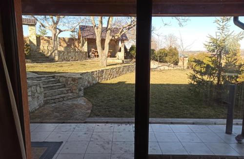 Beltsy Villa | La Boier