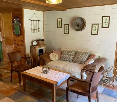 Chenereilles House | La Borie Maisonnette de Charme en Pierres 80m2