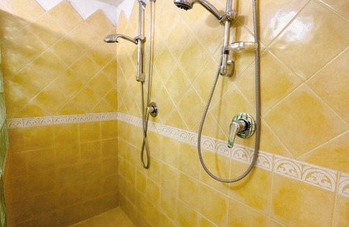 Poggio dei Pini Bed & Breakfast | La Botte e il Vino