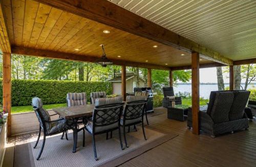 Sherbrooke Ski Chalet | La Brise O-Lac