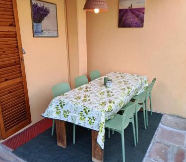 Sirolo House | La Buganvilla