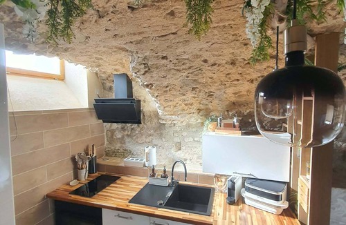 Biot Apartment | La Bulle, an authentic and romantic spa