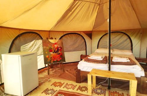Rosia Other | La Busuri Camp