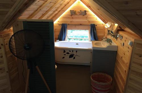 Heyd Bed & Breakfast | La cabane de l'Atelier
