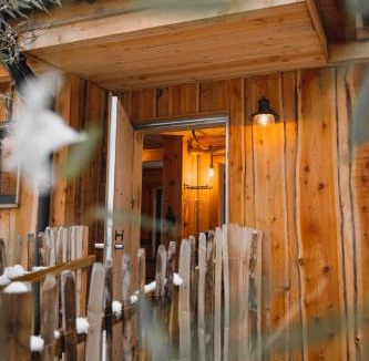 Houyet Cabin | La Cabane Ofuro